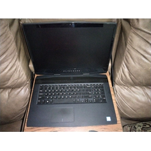 2019 Alienware Laptop i7 8GB 250GB SSD RTX 2060