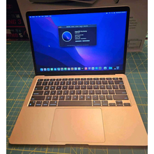 Apple macbook air M1 8gb 256gb ssd drive