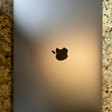 2020 macbook pro 13" laptop