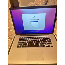 Apple macbook pro laptop 15 inch