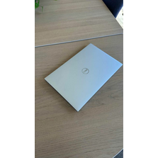 Dell Xps laptop slim bezels