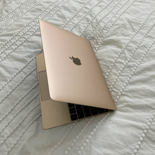 Apple macbook laptop 2017 12" 8gb ram