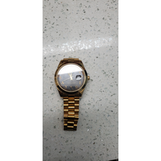 Awesome golden wrist watch